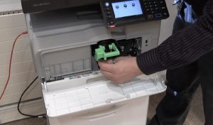 Đổ mực máy photocopy Ricoh giá rẻ tại Hà Đông