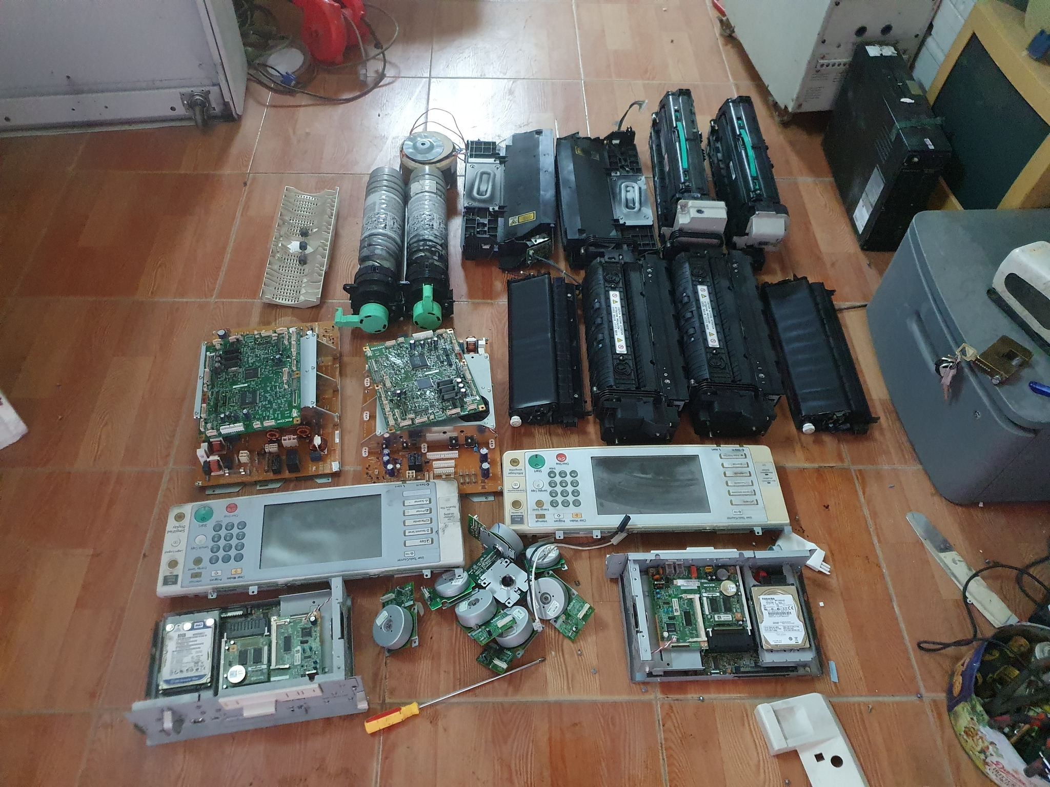 Máy Văn Phòng Bách Khoa – Địa chỉ sửa máy photocopy Xerox đáng tin cậy tại Hà Nội