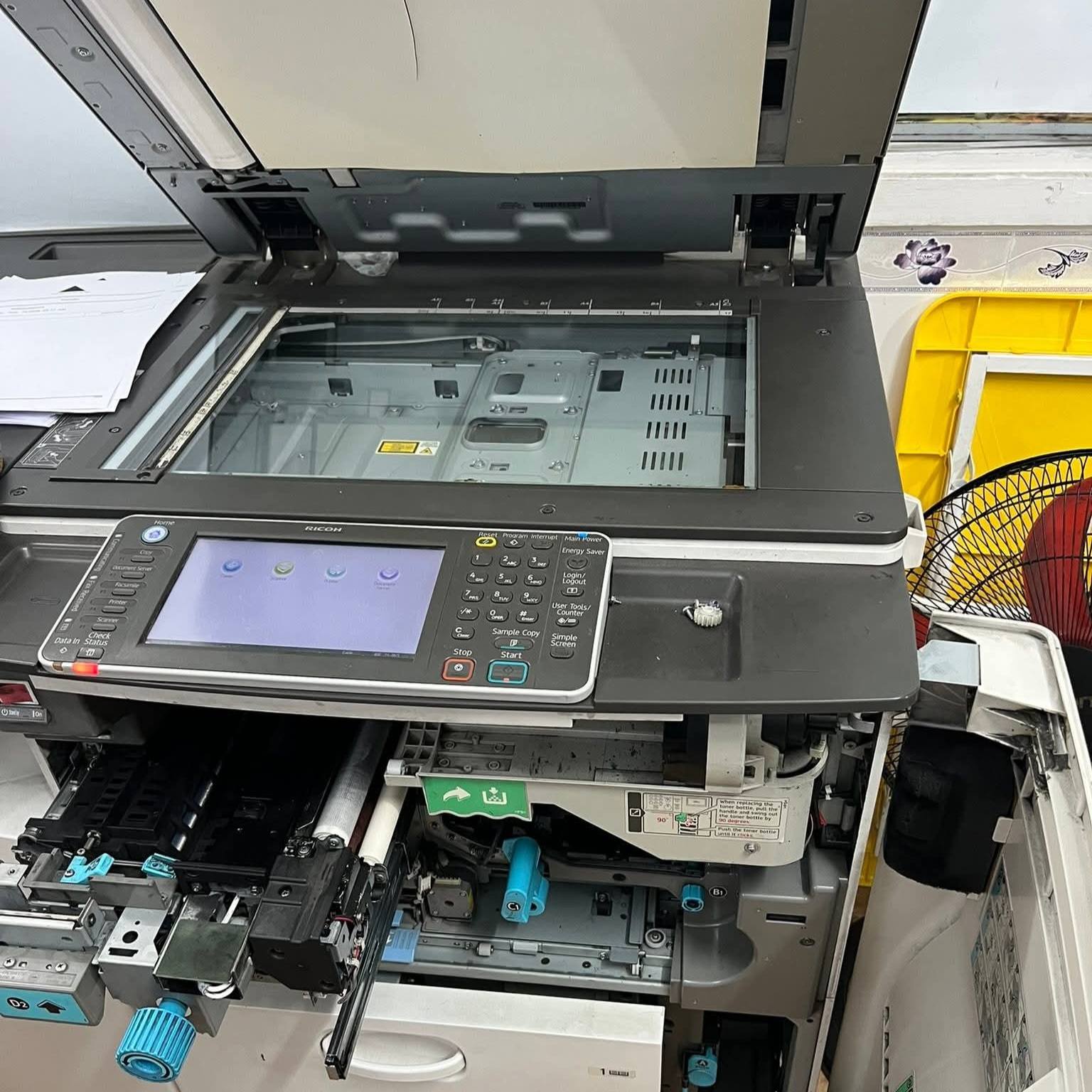 Lời khuyên để hạn chế máy photocopy Ricoh bị vệt đen ngang