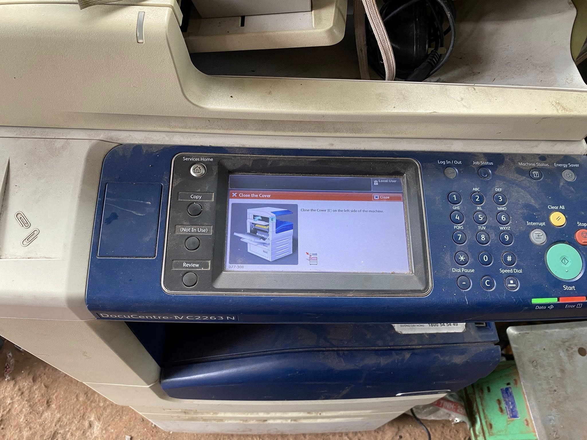 Cách kiểm tra nguồn điện và dây cáp khi máy photocopy Xerox không lên nguồn